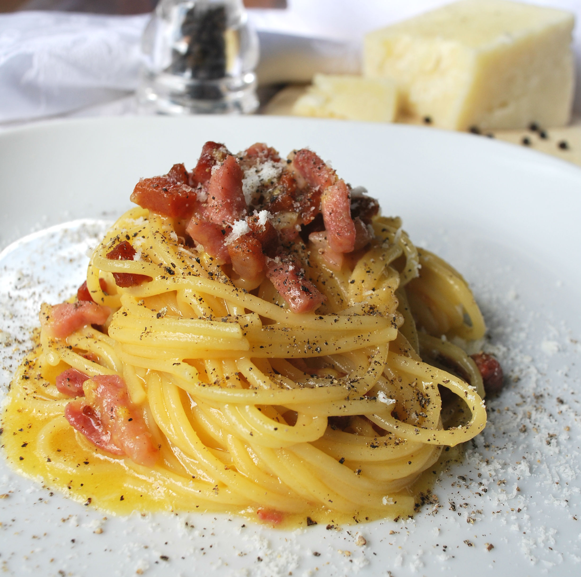 Spaghetti Carbonara Italian Original Recipe  Foodwhirl