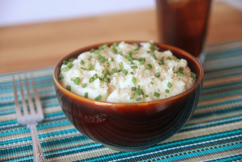 cauliflower faux mashed potatoes