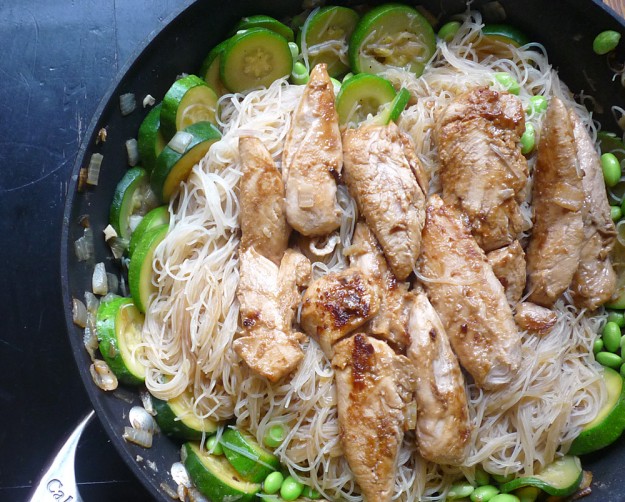 Asian Peanut Chicken with Noodles, Edamame, Zucchini